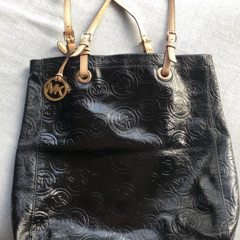 Michael Kors Black Embossed Shoulder Tote Bucket Bag w buckle straps 15x13.5x4